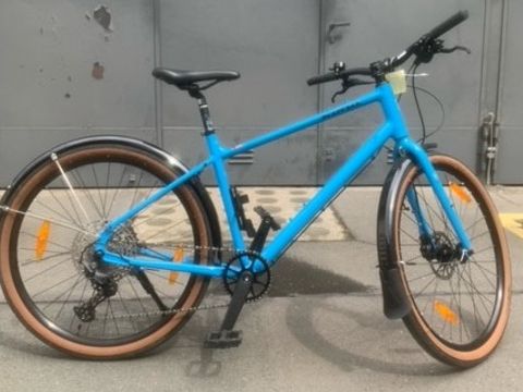 Blaues Kinderfahrrad