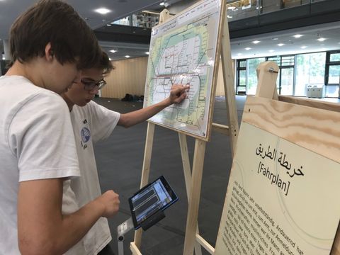 Ausstellung Land der Kulturen