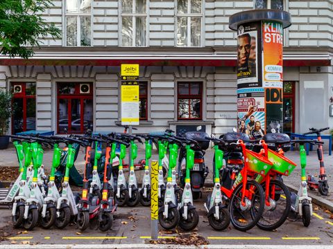 Jelbi Mobilitätsstation im Gräfekiez