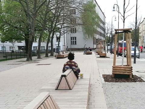 Der Roedeliusplatz mit Holzdecks