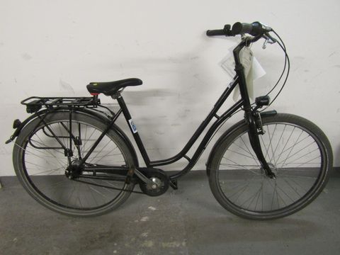 Schwarzes Damenfahrrad