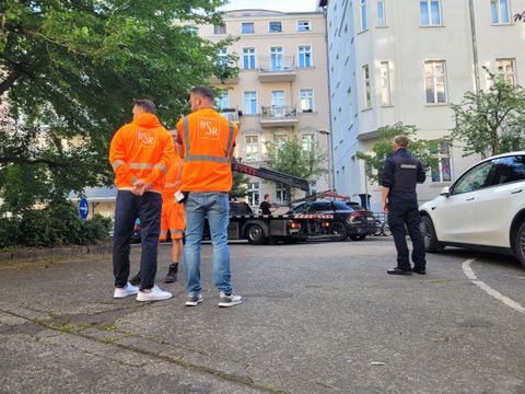 BSR und Ordnungsamt in der Habersaathstraße