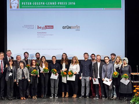 Gemeinsames Foto mit allen Preisträgern 2016