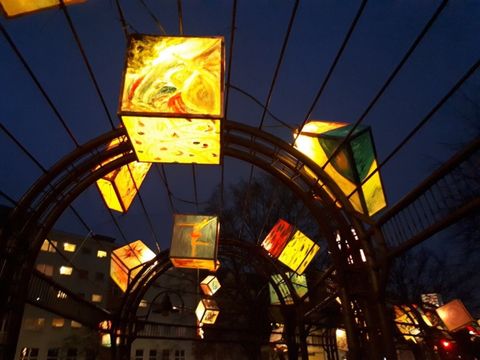 Bildvergrößerung: Lichtergalerie auf dem Franz-Neumann-Platz, 2017.