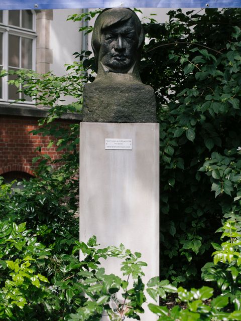 Bildvergrößerung: Denkmal Robert Schumann