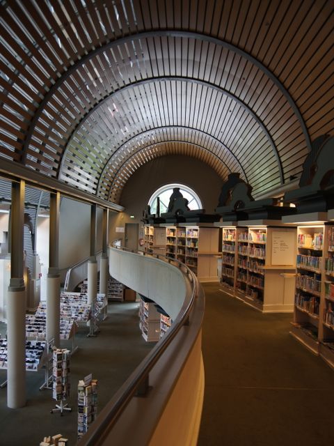 Bildvergrößerung: Humboldt-Bibliothek in Reinickendorf