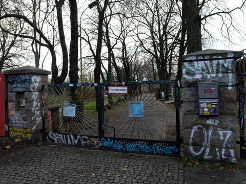 Bildvergrößerung: Zugang zur Sportanlage des Mellowpark