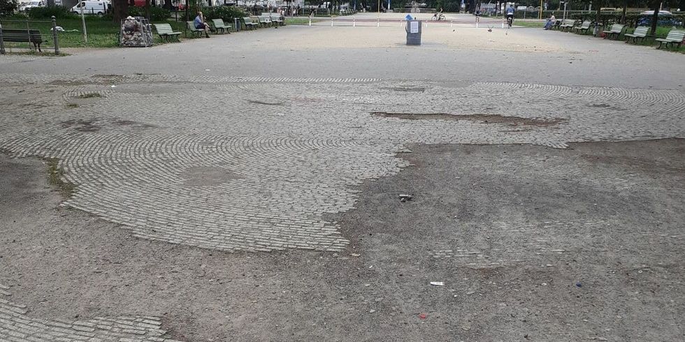 Wiederherstellung der Pflastersteinfläche am Oranienplatz