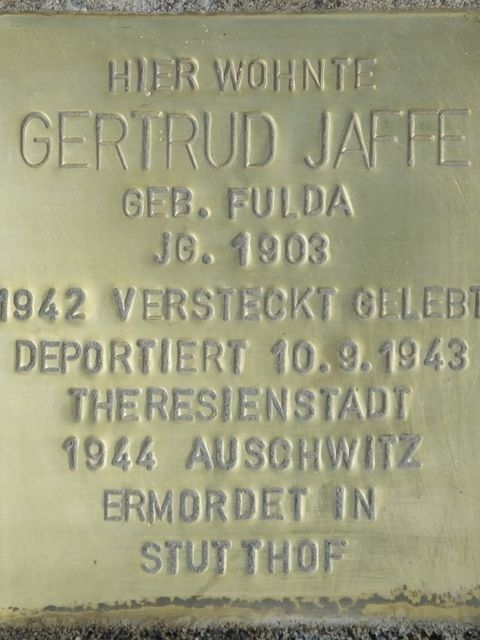 Stolperstein Gertrud Jaffe, Foto:H.-J. Hupka, 2014