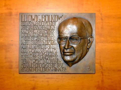 Bildvergrößerung: Gedenktafel - Ludwig Bölkow