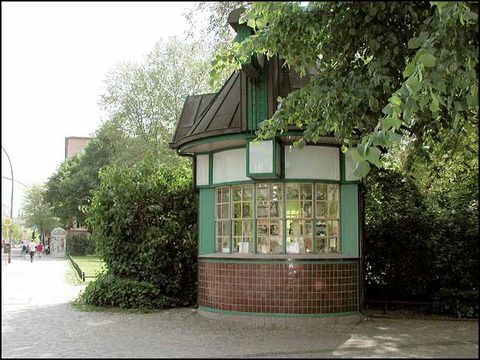 Der Kiosk am Savignyplatz