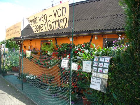 Protest am Vereinshaus der Kleingartenkolonie Oeynhausen, 21.7.2008, Foto: KHMM