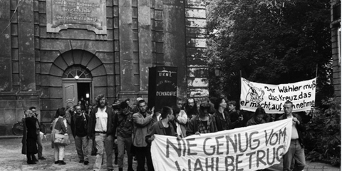 Wahldemonstration am 7. Juni 1989 vor der Ostberliner Sophienkirche