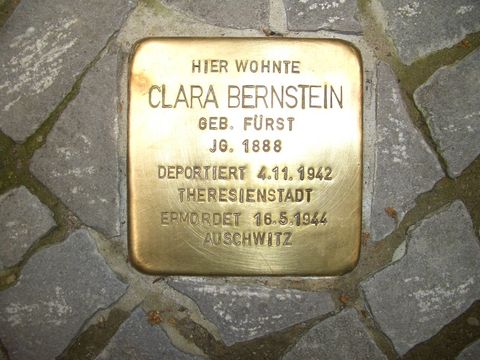 Stolperstein für Clara Bernstein, Foto: J.Held, 27.07.2011