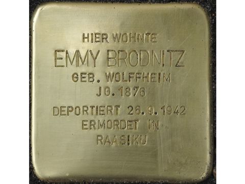 Bildvergrößerung: Stolperstein Emmy Brodnitz