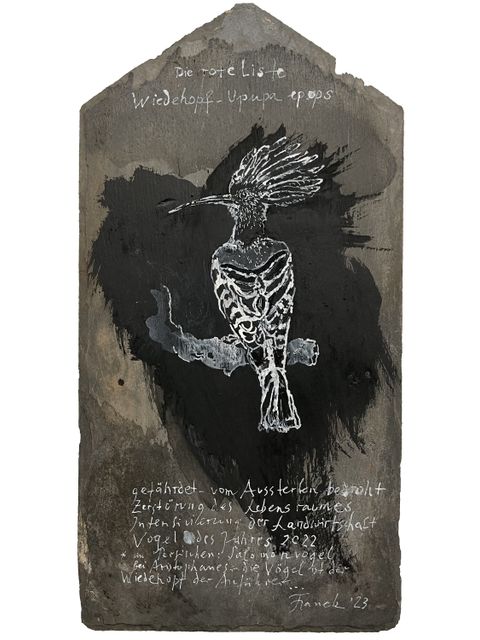 The spirits of vanishing BIRDS, Wiedehopf, 2023, Mischtechnik auf Schieferziegel, 46 x 23,5 cm