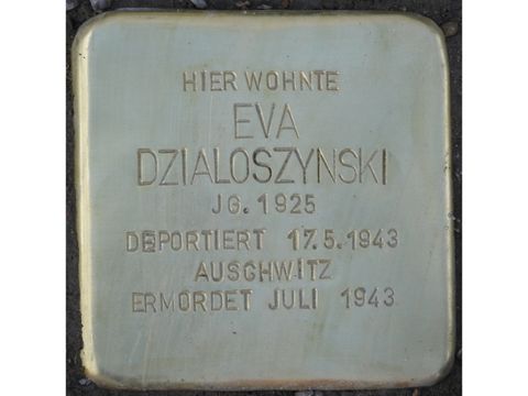 Dzialoszynski, Eva