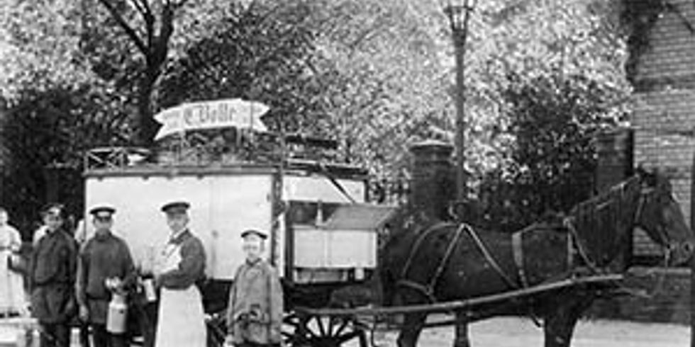 Eines der typischen Pferdefuhrwerke, das Milch und Milchprodukte auf Berlins Straßen am Ende des 19. Jahrhunderts verkaufte 