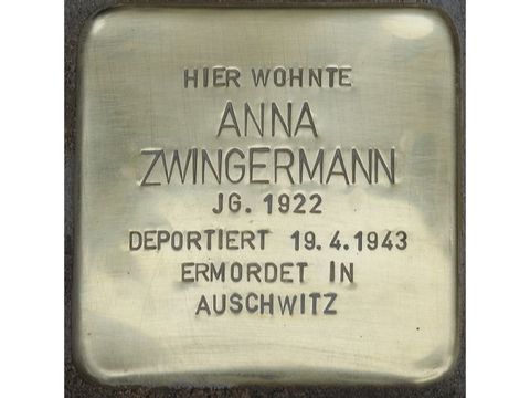 Bildvergrößerung: Stolperstein Anna Zwingermann