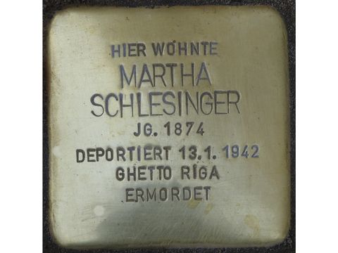 Schlesinger, Martha
