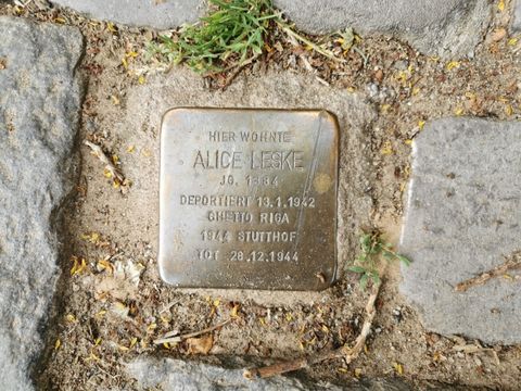 Bildvergrößerung: Stolperstein für Alice Leske