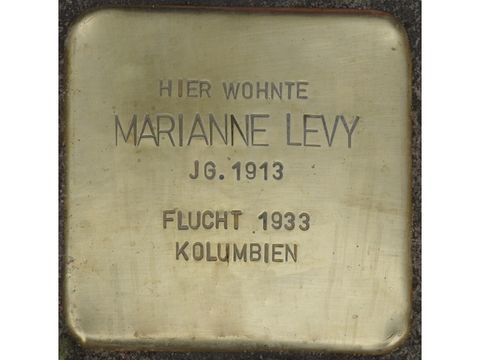 Stolperstein Marianne Levy