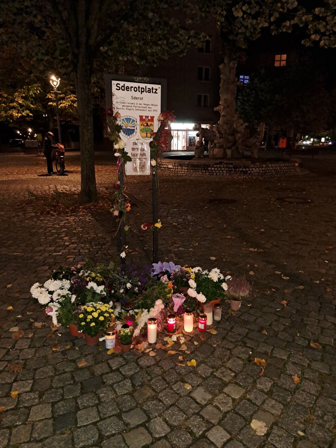 Sderotplatz Zehlendorf am 21. Oktober 2023: Ein Stück Frieden in einer aus den Fugen geratenen Welt