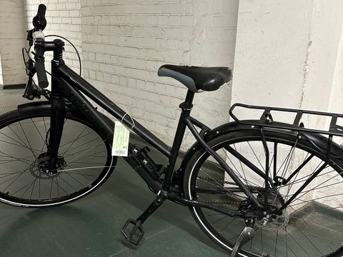 Schwarzes Fahrrad