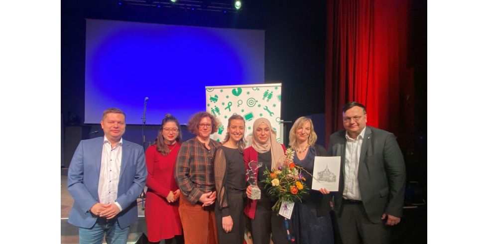 2023-03-10-pm-lichtenberger-frauenpreis-02_filiz-kekuellueo_lu_martin-schaefer_camilla-schuler_eva-karpf_gazal-abdo_cordula-weigel_michael-grunst-ba-lichtenberg.jpg