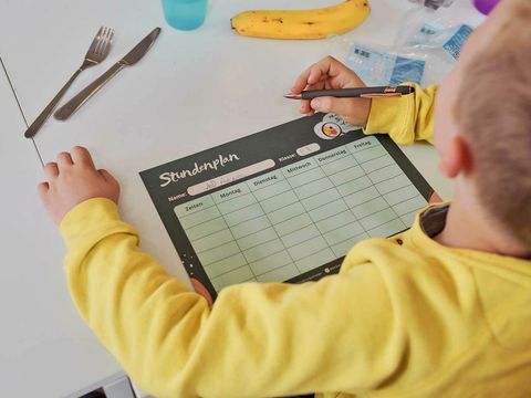 Meinem Schulessen auf der Spur-Stundenplan