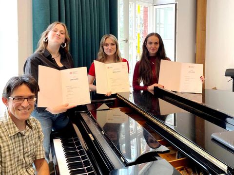 Musicalschülerinnen Lilian Beringer, Tabea Floch, Ruth Kemmsies