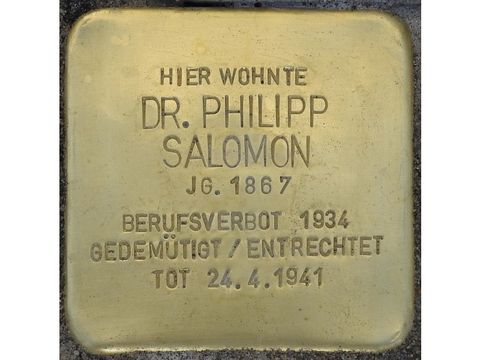 Bildvergrößerung: Stolperstein Dr. Philipp Salomon