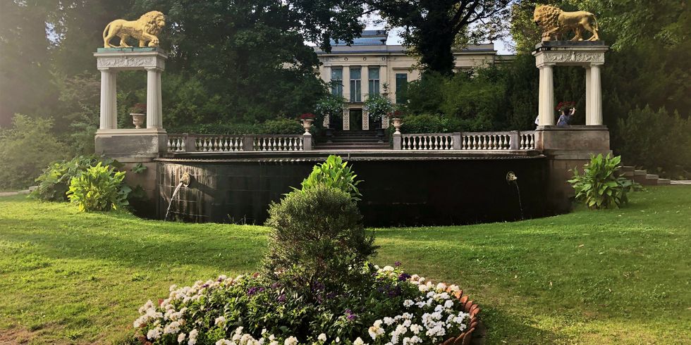 Schloss Glienicke - Löwenfontaine