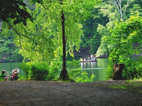 Enlarge photo: Lake "Schlachtensee"