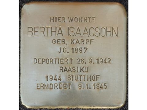 Bildvergrößerung: Stolperstein Bertha Isaacsohn