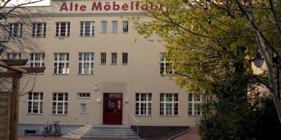 Alte Möbelfabrik_Hausansicht