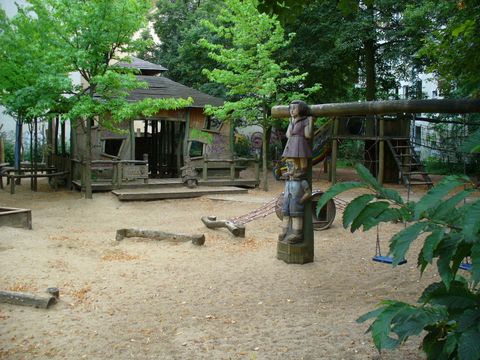 Spielplatz Zillestraße 87 / Foto: KHMM