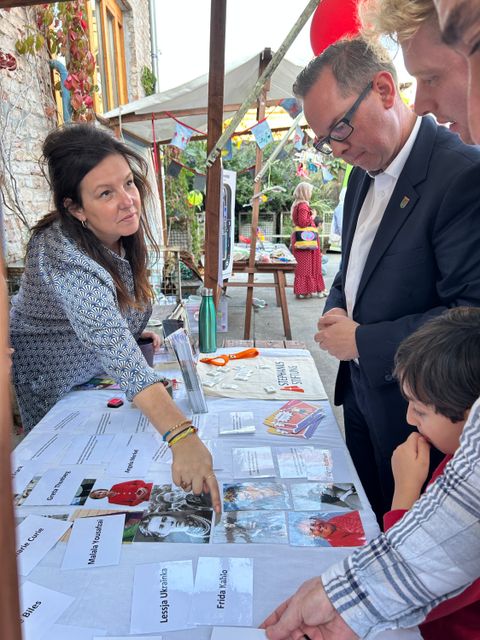 Internationales Sommerfest im Baergarten