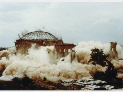 Gasometer, Sprengung am 28. Juli 1984