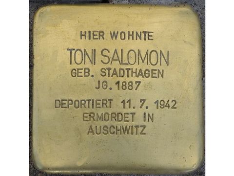 Bildvergrößerung: Stolperstein Toni Salomon