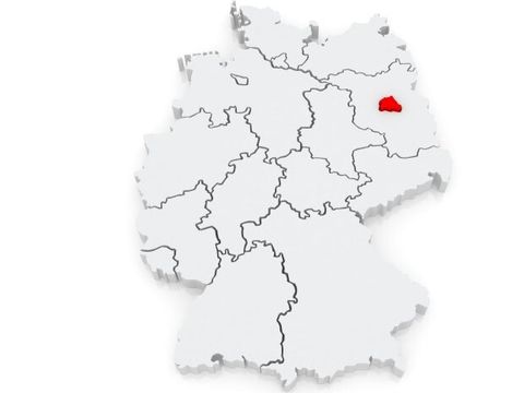 Karte von Deutschland mit Grenzen Bundesländern und Berlin markiert