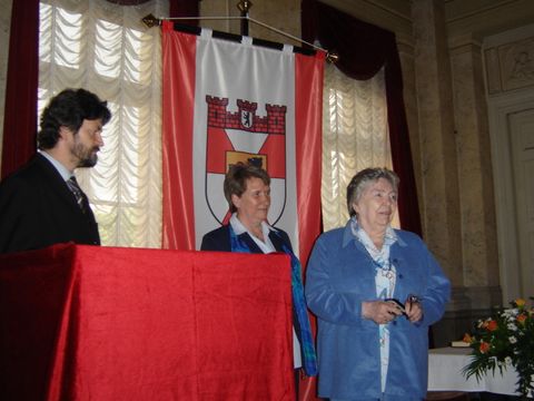 Bezirksmedaille 2004 Ingeborg Lankow