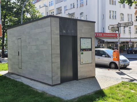Toilette am Bayerischen Platz