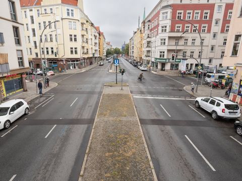 Bildvergrößerung: Draufsicht auf einen Straßenabschnitt