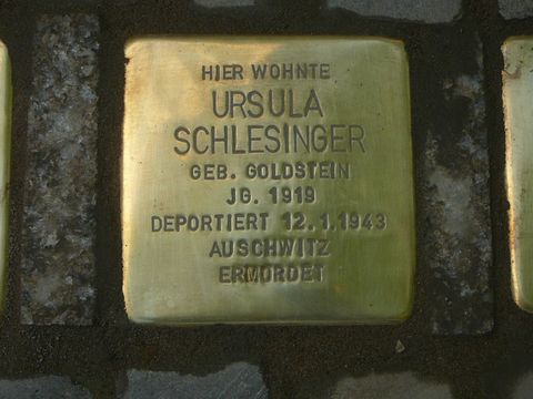 Bildvergrößerung: Stolperstein für Ursula Schlesinger