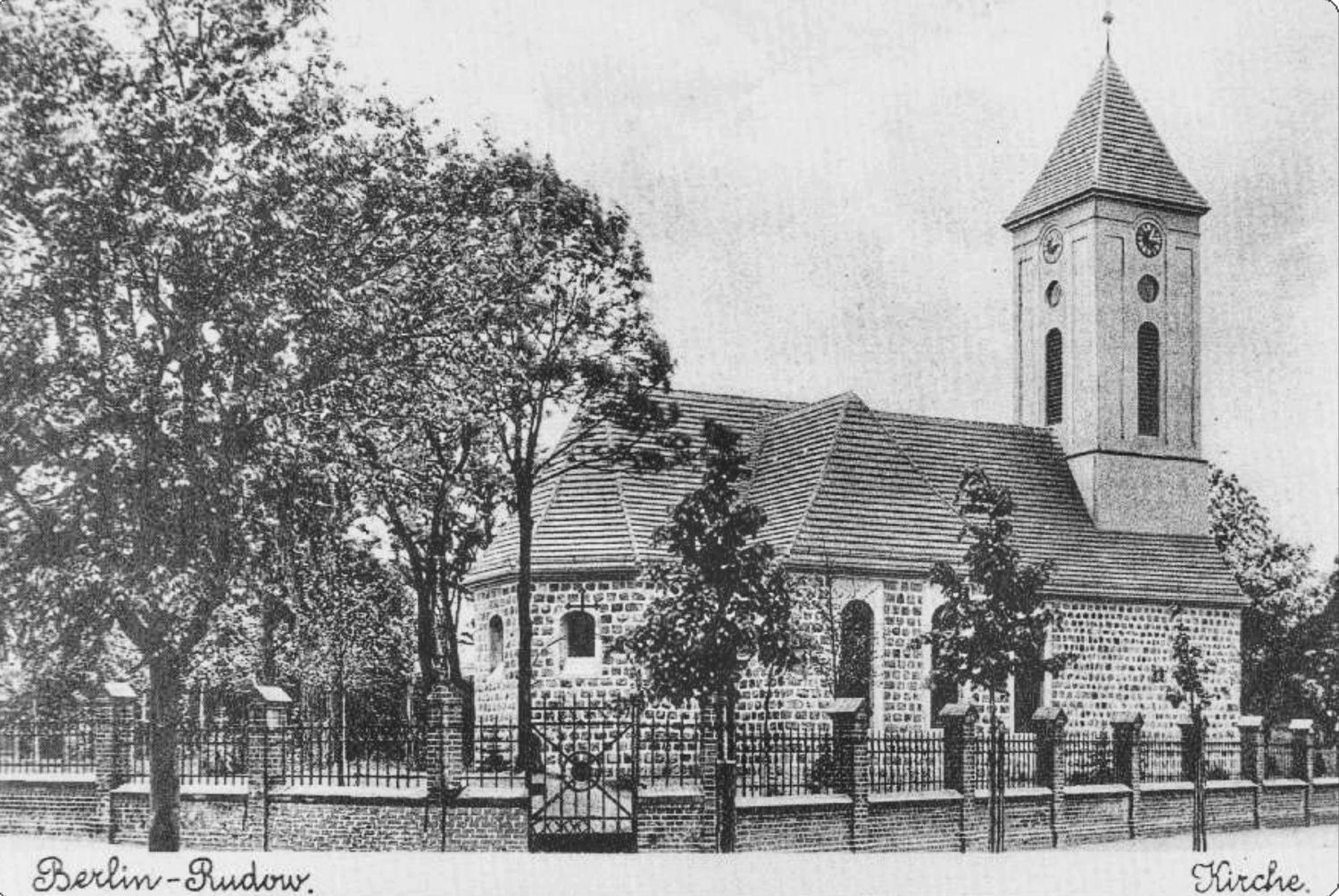 Historische Aufnahme von der Dorfkirche Rudow