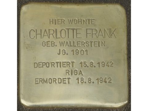 Bildvergrößerung: Stolperstein für Charlotte Frank