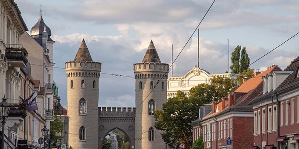 Blick auf das Nauener Tor in Potsdam