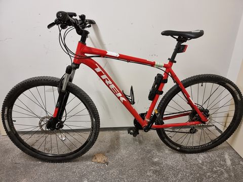 Rotes MTB