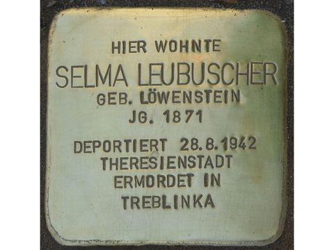 Bildvergrößerung: Stolperstein Selma Leubuscher